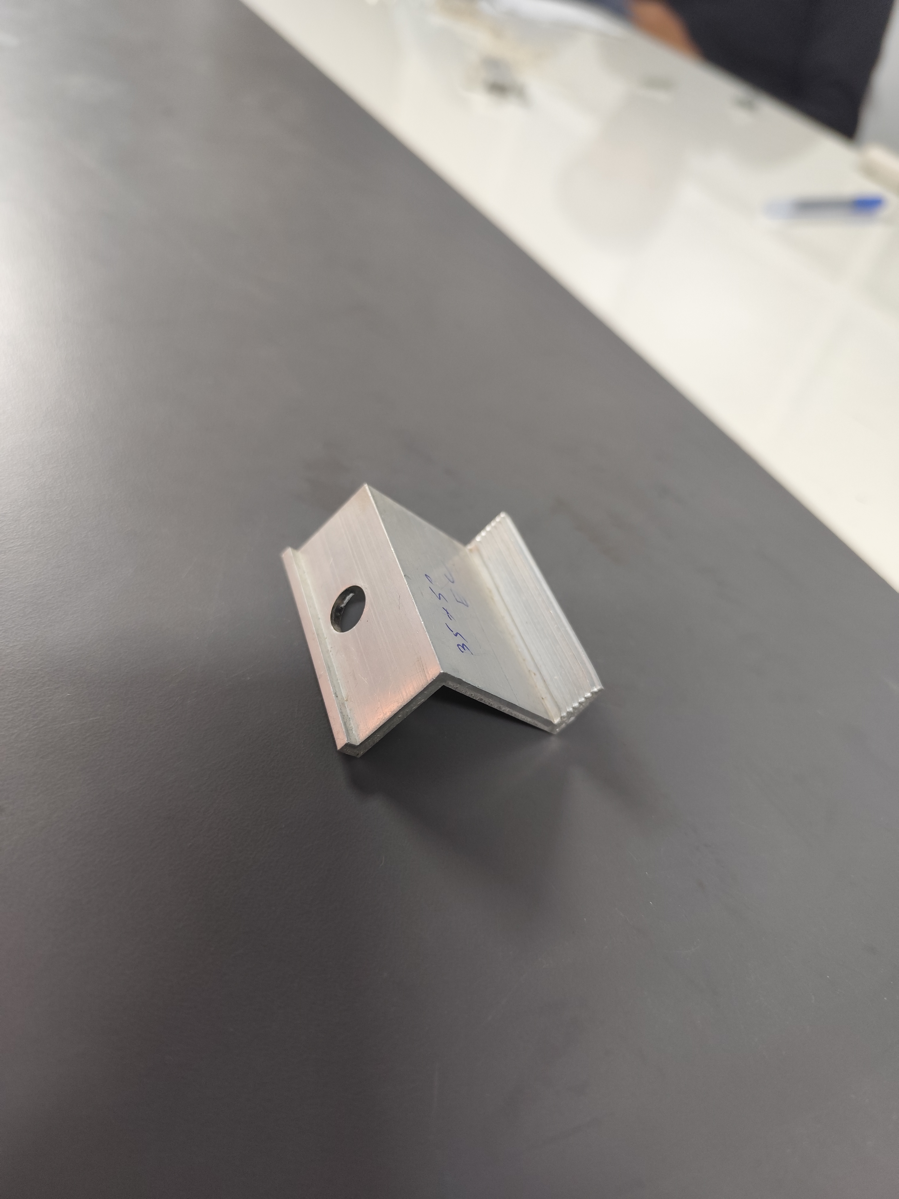 35x50 EC Solar Panel End Clamp